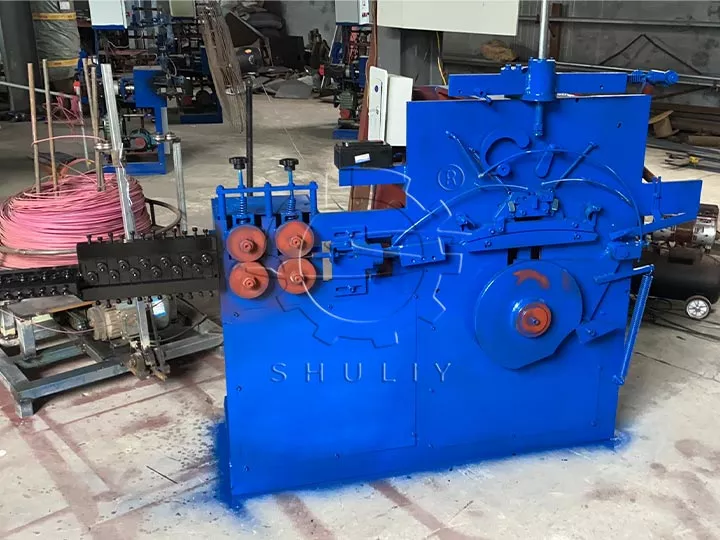 Metal wire hanger making machine