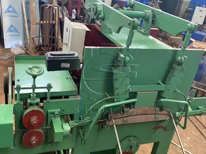 hookless hanger making machine