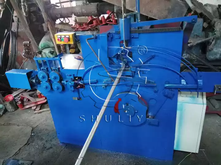 천 걸이 성형 기계