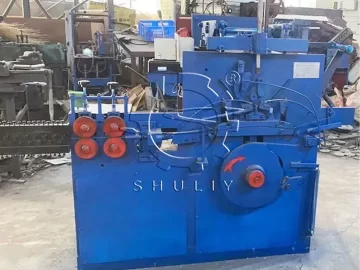 Wire bending machine for hangers